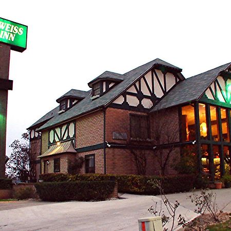 Edelweiss Inn นิวบราวน์เฟลส์ ภายนอก รูปภาพ